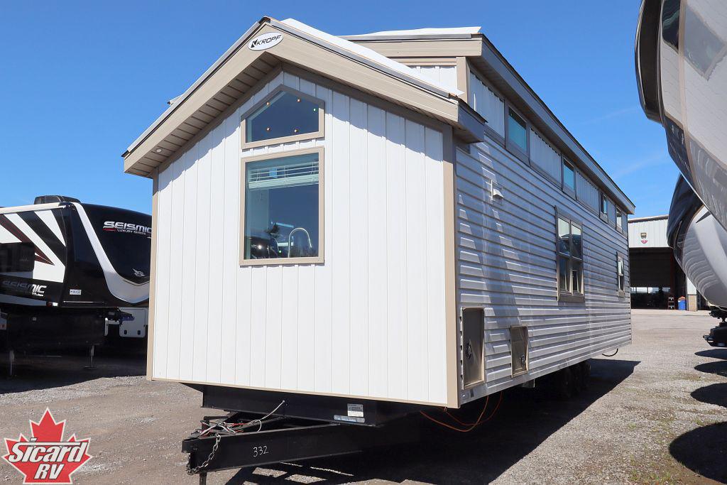 2026 KROPF LAKESIDE 8166WD