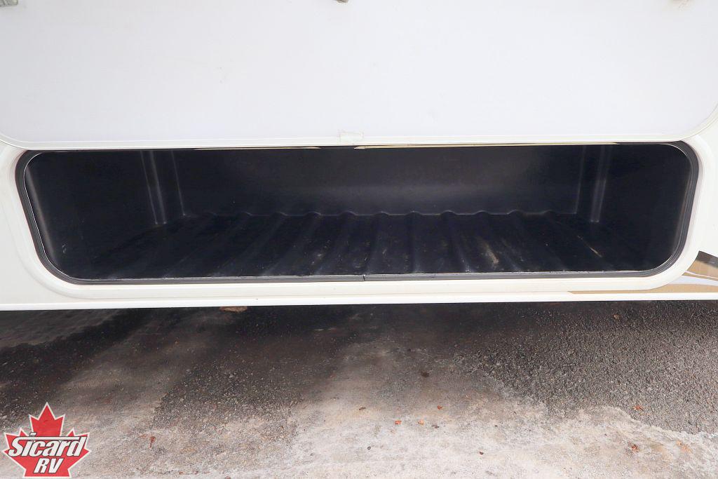 2011 THOR CHATEAU 28A