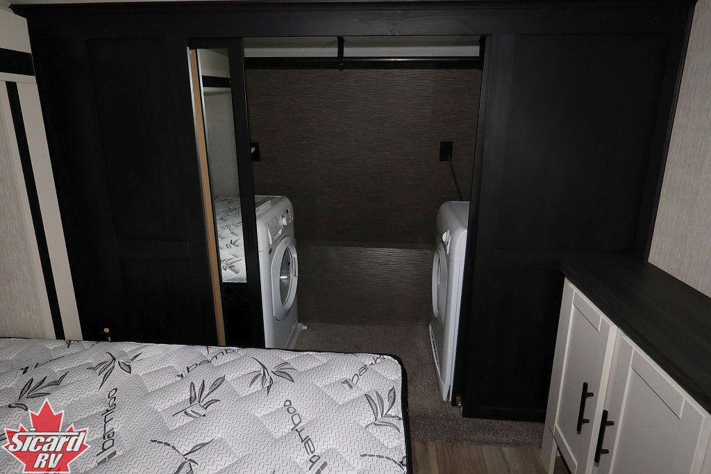 2024 CROSSROADS CRUISER M-30RD