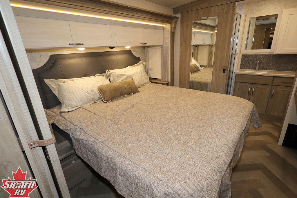 2023 WINNEBAGO ADVENTURER 35F