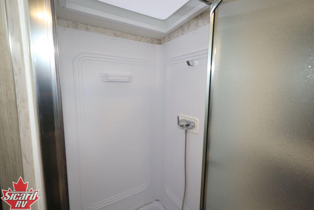 2023 WINNEBAGO ADVENTURER 35F