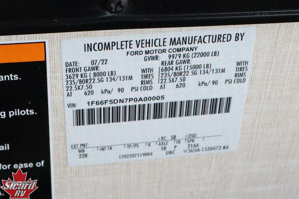 2023 WINNEBAGO ADVENTURER 35F