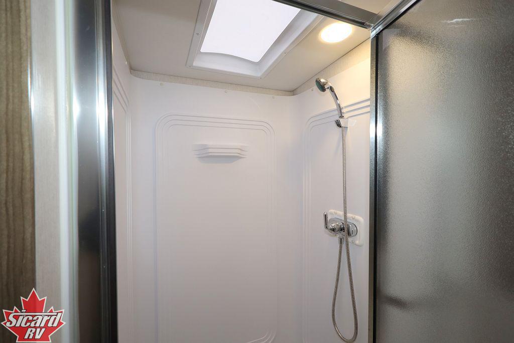 2024 WINNEBAGO VISTA 33K