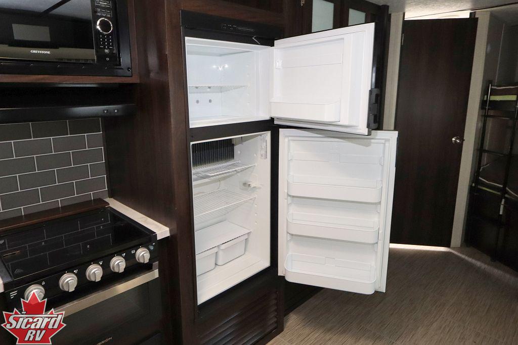 2019 PRIME TIME TRACER 290BH