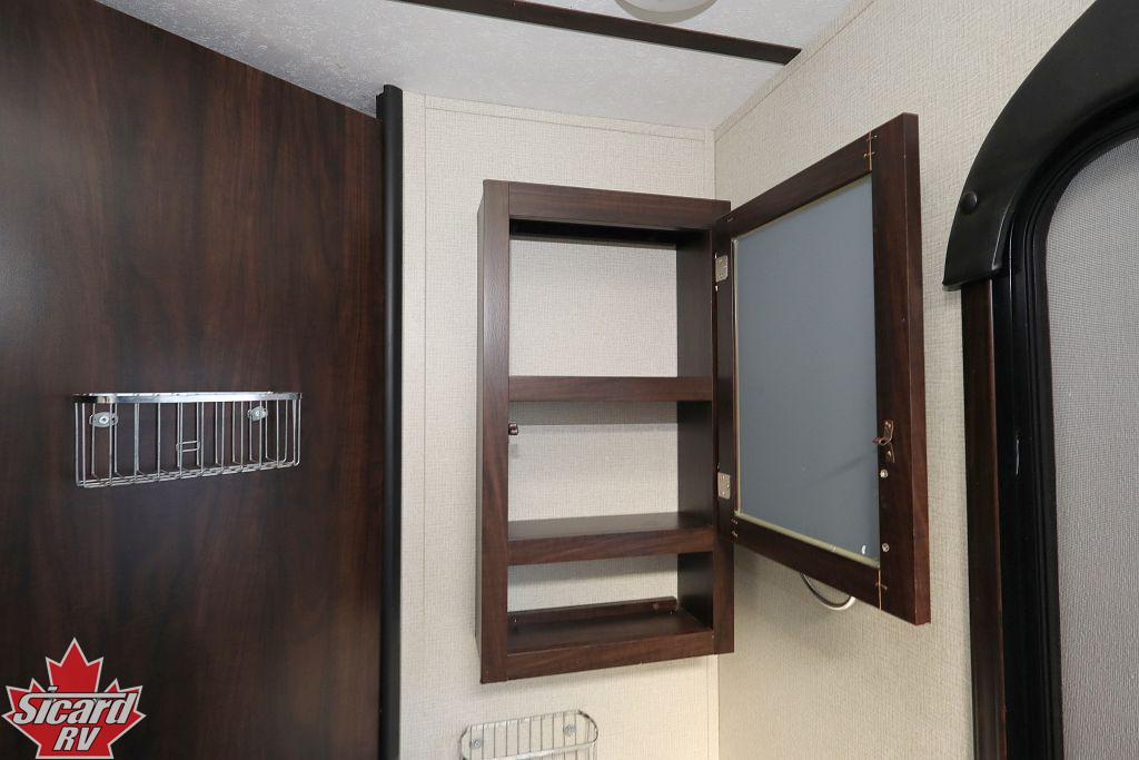 2019 PRIME TIME TRACER 290BH