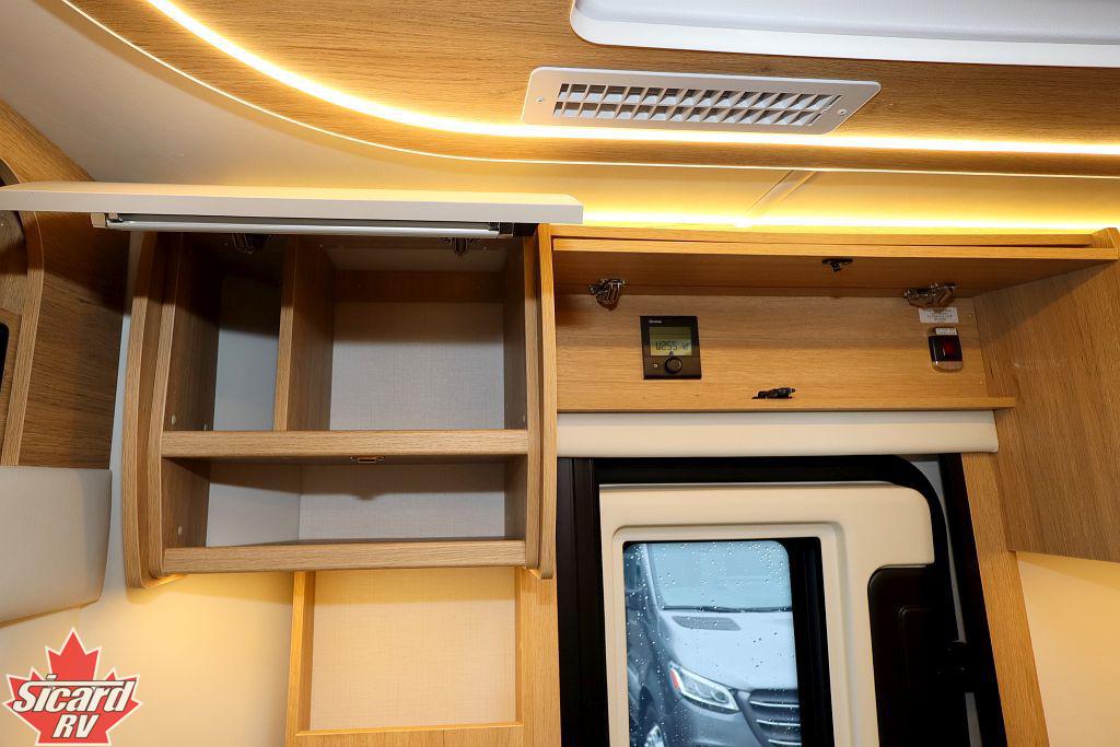 2026 LEISURE TRAVEL VANS UNITY U24TB4X