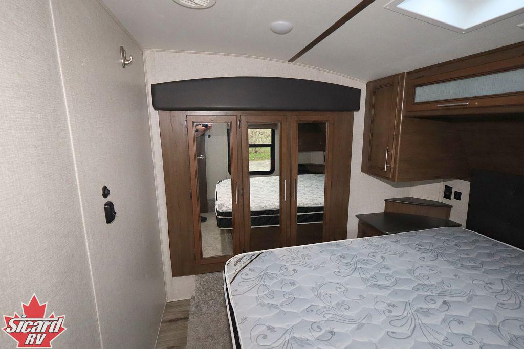 2020 KEYSTONE COUGAR HALF-TON 29RKS