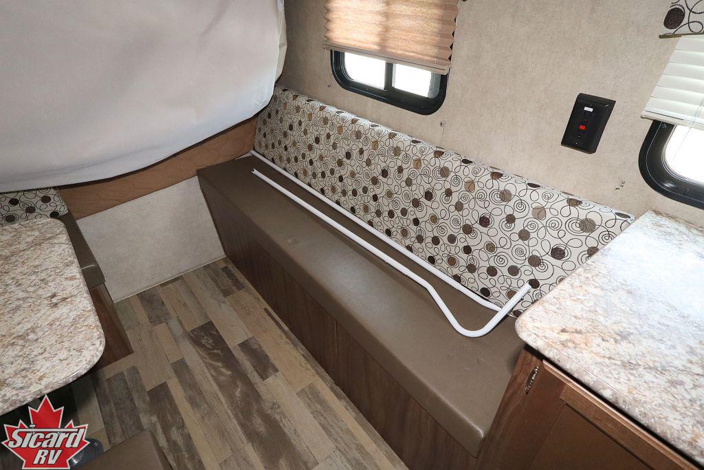 2017 COACHMEN CLIPPER 16RBD