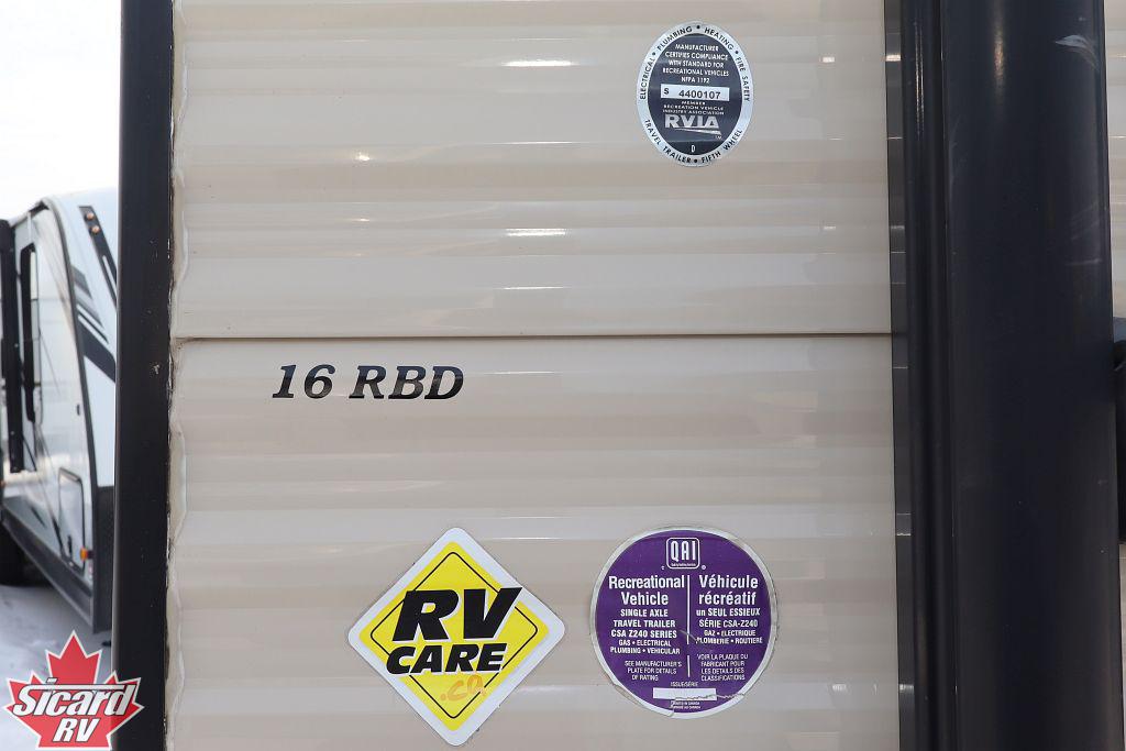 2017 COACHMEN CLIPPER 16RBD