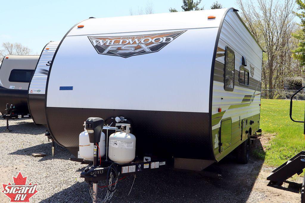 2022 FOREST RIVER WILDWOOD FSX 179DBK