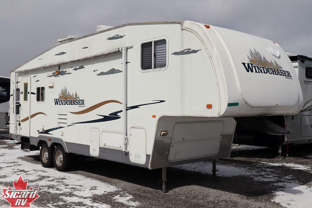 2009 FORESTER WINDCHASER 275RLS