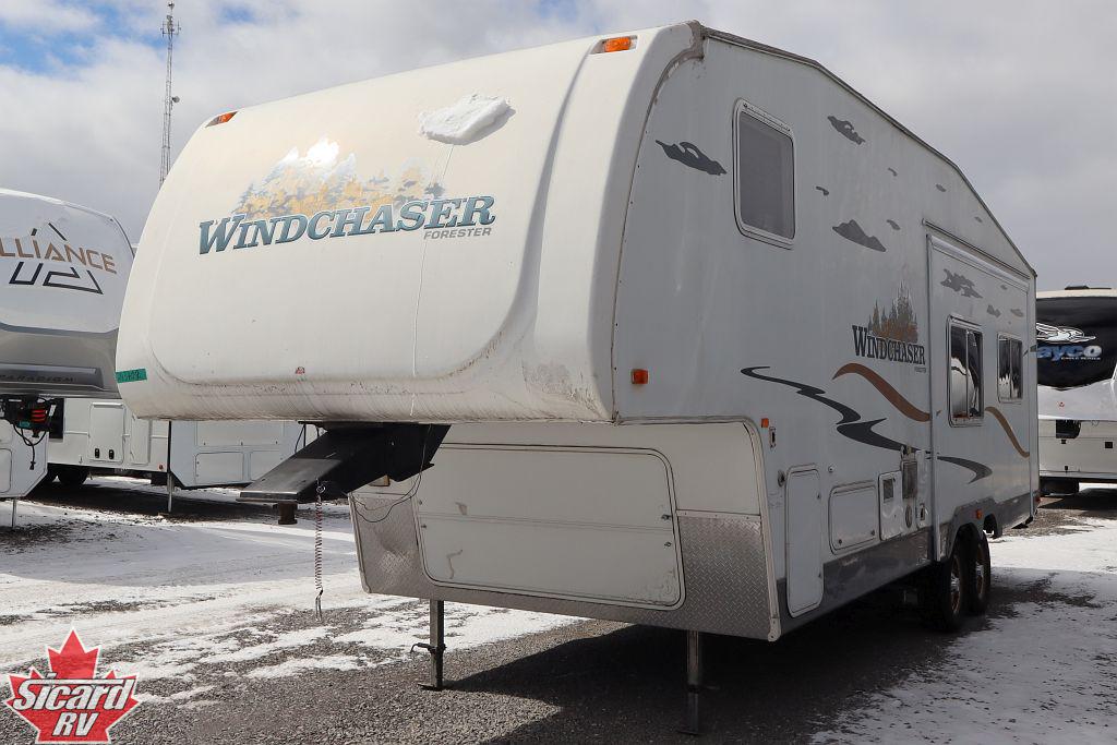 2009 FORESTER WINDCHASER 275RLS