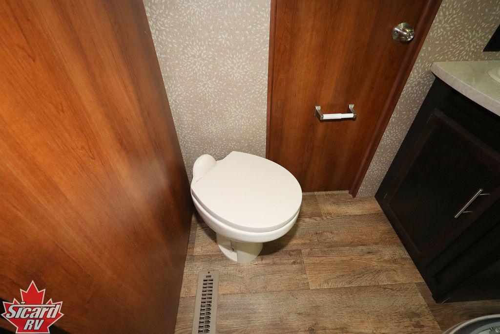 2017 JAYCO EAGLE HT 29.5BHDS