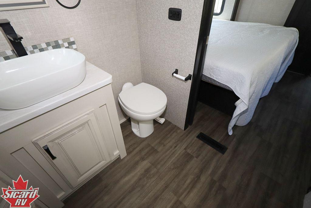2023 JAYCO NORTH POINT 382FLRB