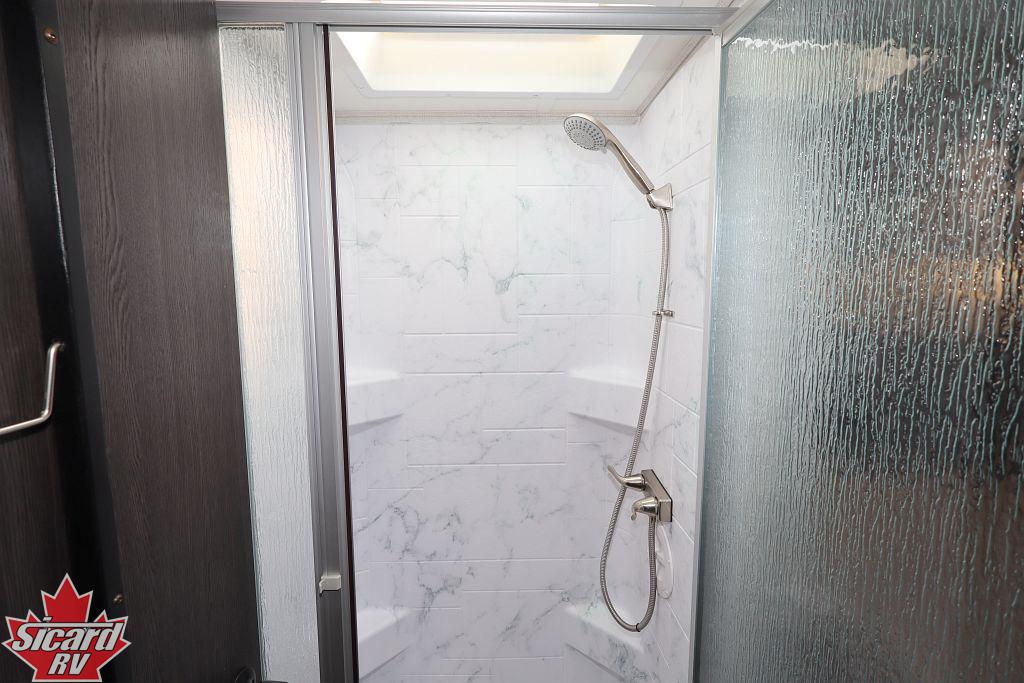 2021 FOREST RIVER FORESTER 3011DS