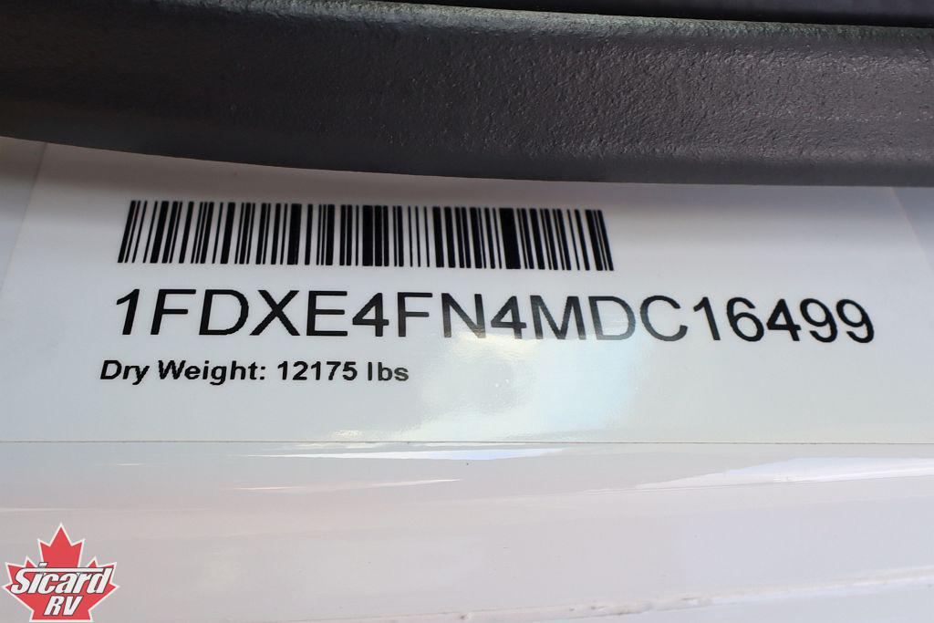 2021 FOREST RIVER FORESTER 3011DS