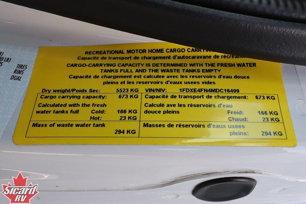 2021 FOREST RIVER FORESTER 3011DS