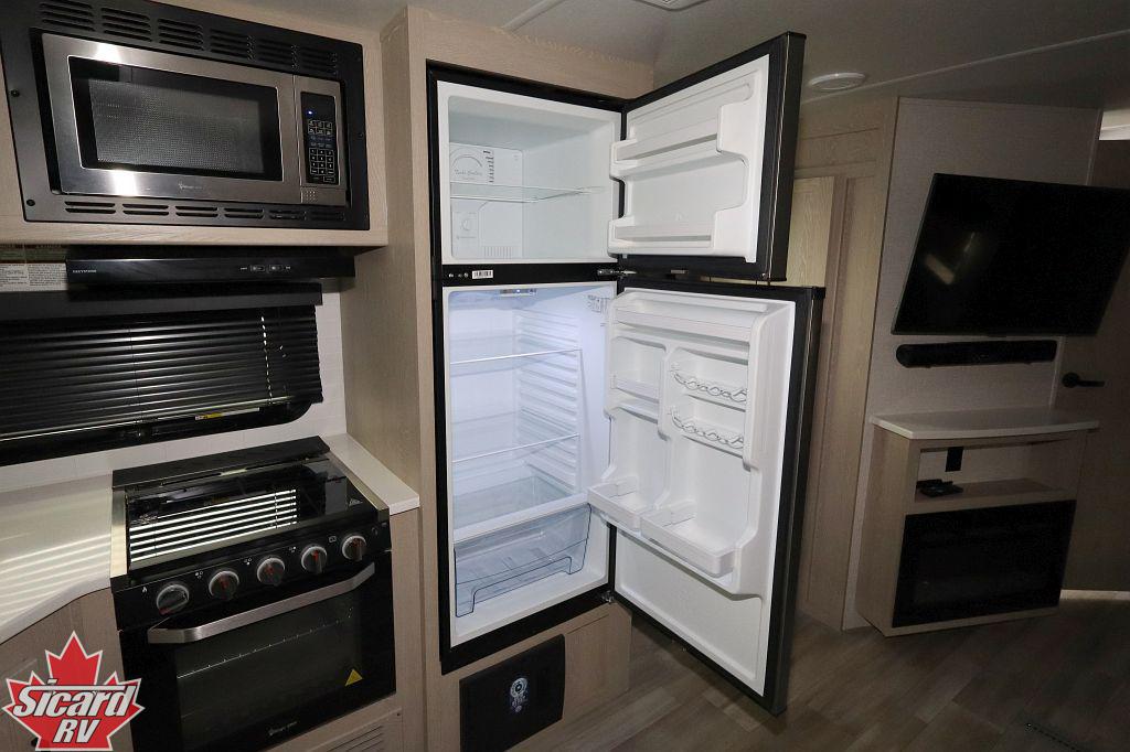 2023 FOREST RIVER FLAGSTAFF SUPER LITE 26FKBS