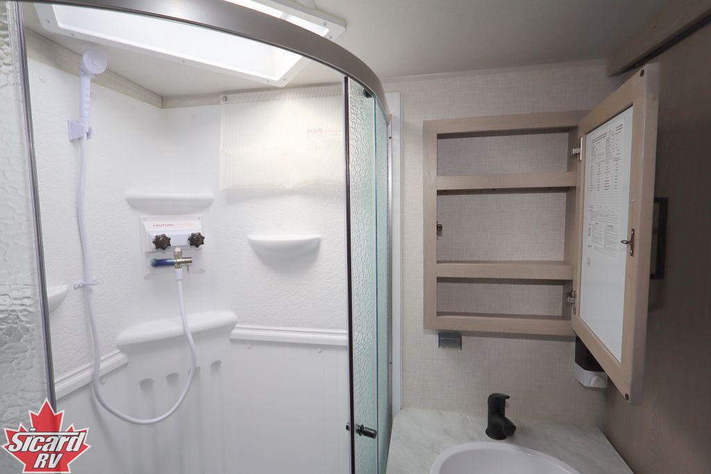 2023 FOREST RIVER FLAGSTAFF SUPER LITE 26FKBS