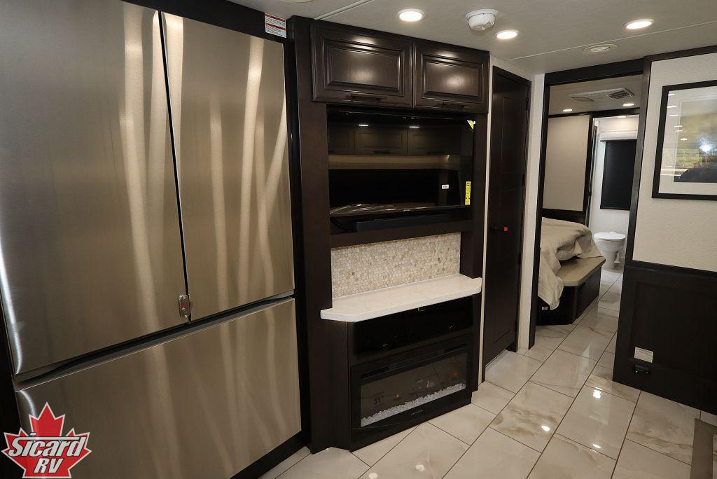 2027 JAYCO SENECA PRESTIGE 37K