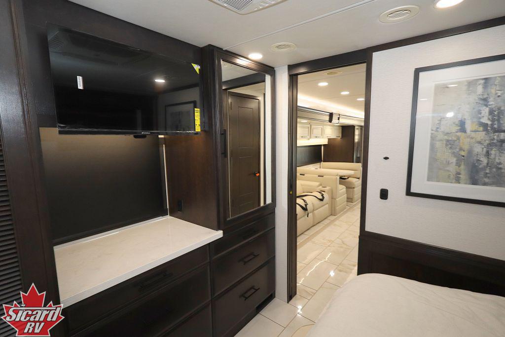 2027 JAYCO SENECA PRESTIGE 37K