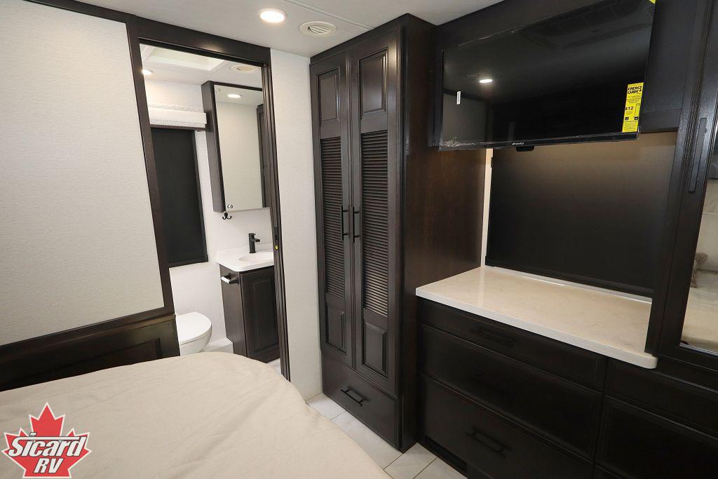 2027 JAYCO SENECA PRESTIGE 37K