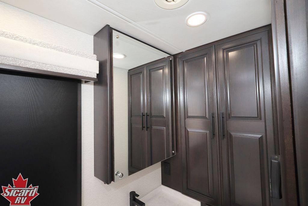 2027 JAYCO SENECA PRESTIGE 37K
