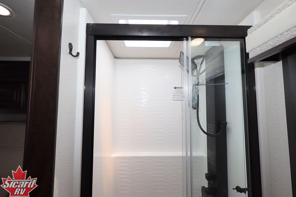2027 JAYCO SENECA PRESTIGE 37K