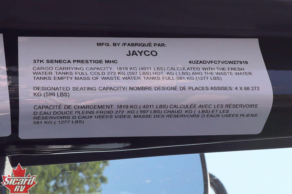 2027 JAYCO SENECA PRESTIGE 37K
