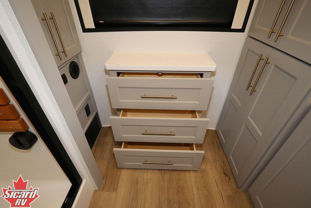 2026 ALLIANCE BENCHMARK 44LFT