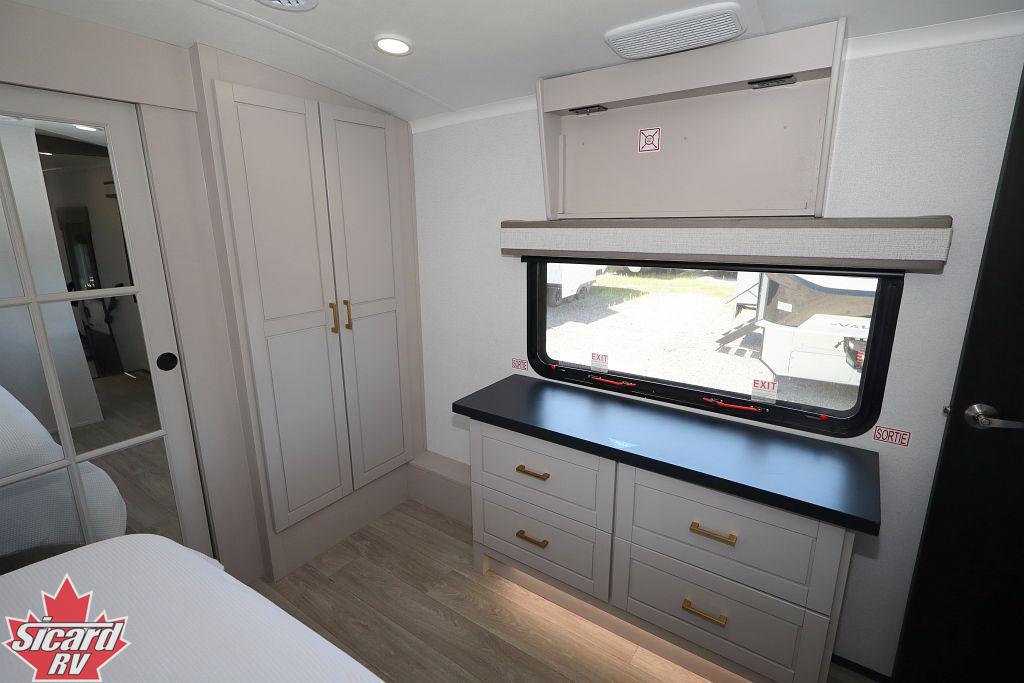 2027 JAYCO NORTH POINT 381CKRE