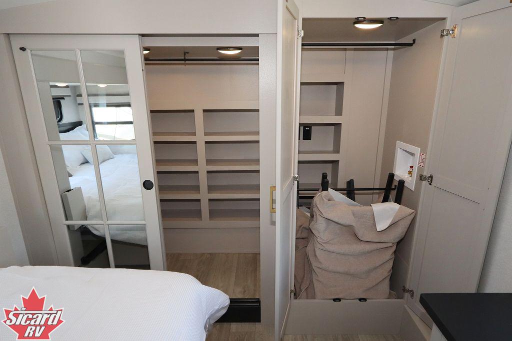 2027 JAYCO NORTH POINT 381CKRE