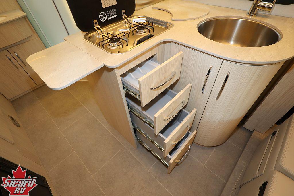 2024 LEISURE TRAVEL VANS UNITY U24MB