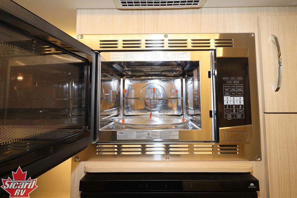 2024 LEISURE TRAVEL VANS UNITY U24MB