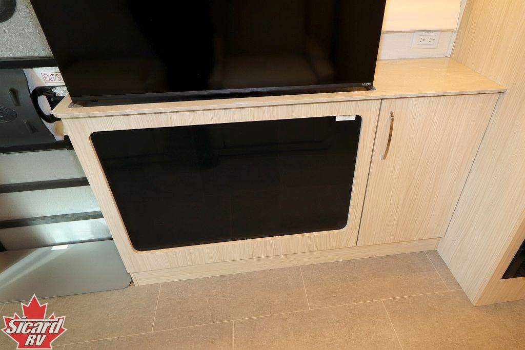 2024 LEISURE TRAVEL VANS UNITY U24MB