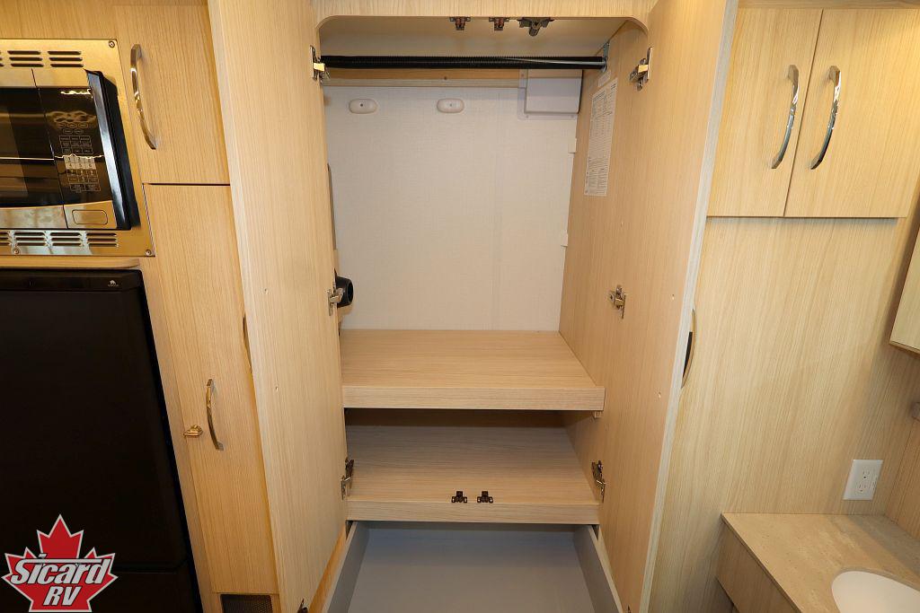 2024 LEISURE TRAVEL VANS UNITY U24MB