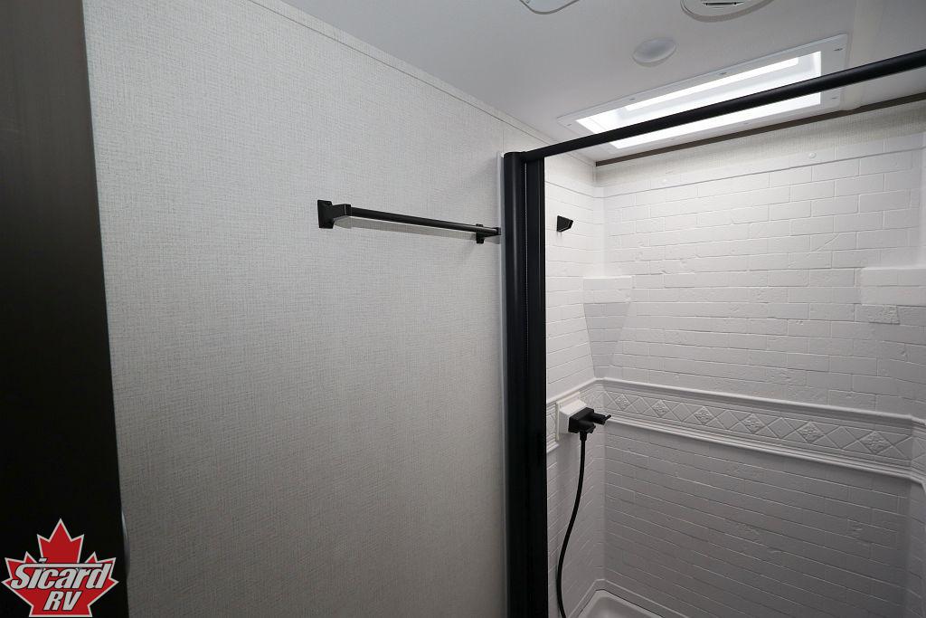 2025 GRAND DESIGN TRANSCEND 295QBT