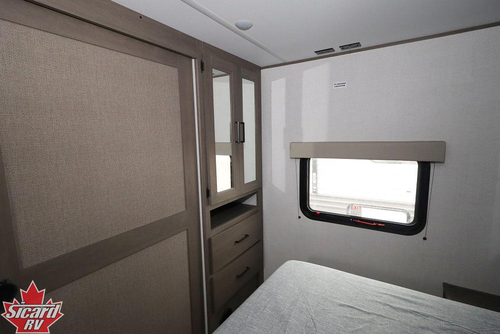 2025 GRAND DESIGN TRANSCEND 295QBT