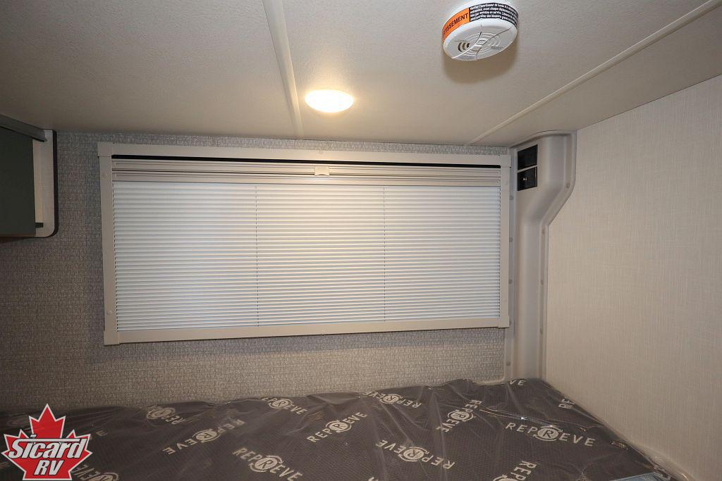 2027 WINNEBAGO EKKO 22A