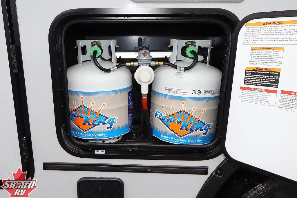 2027 WINNEBAGO EKKO 22A