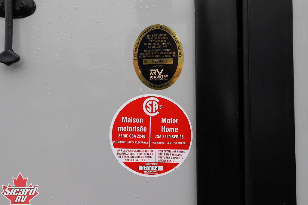 2027 WINNEBAGO EKKO 22A