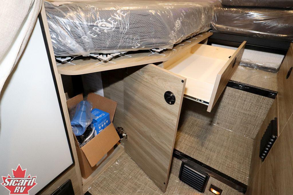 2027 WINNEBAGO EKKO 22A