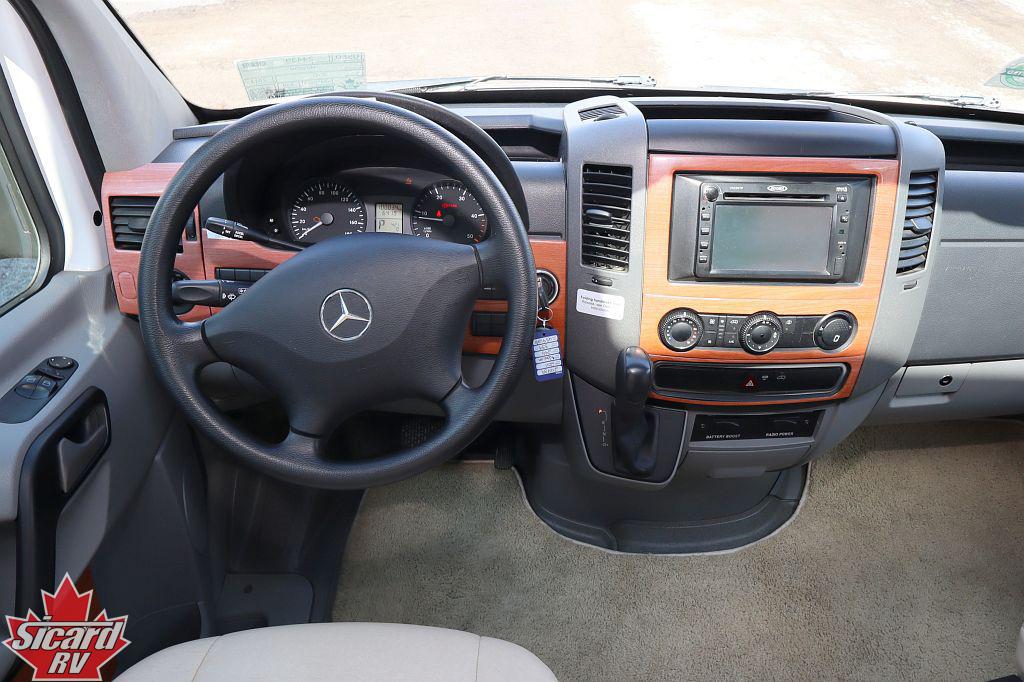 2011 ITASCA NAVION IQ 24G