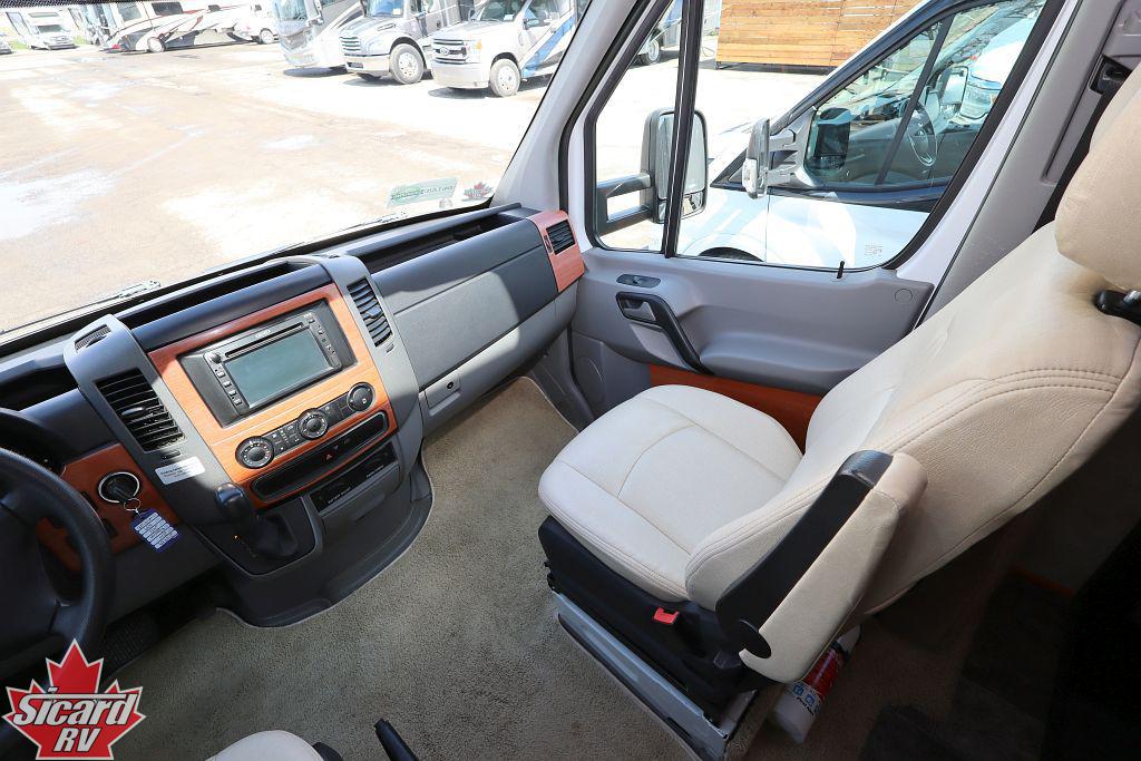 2011 ITASCA NAVION IQ 24G