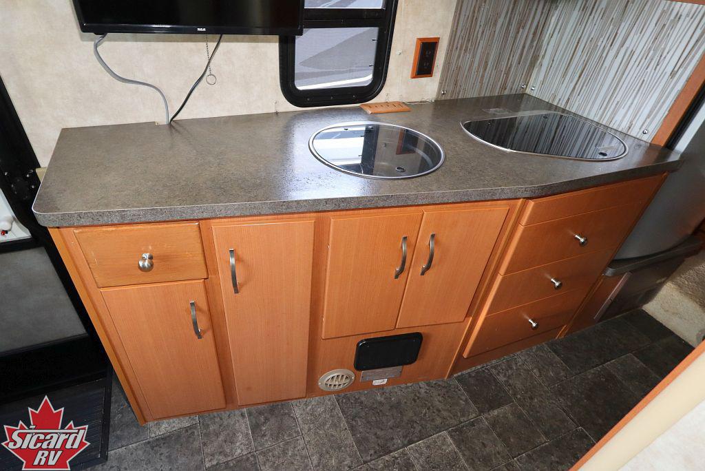 2011 ITASCA NAVION IQ 24G