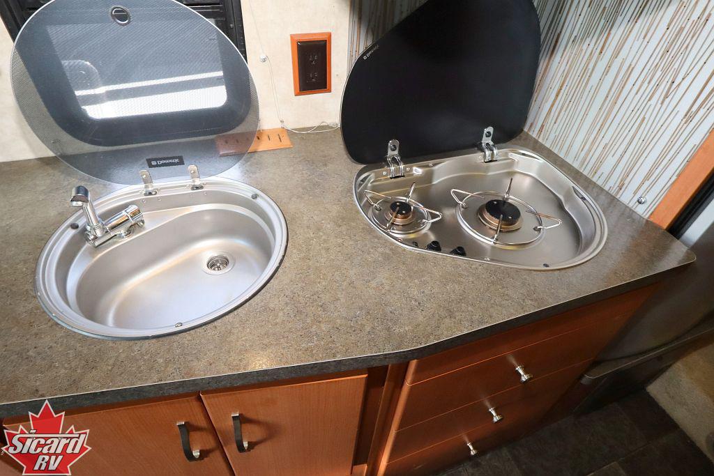 2011 ITASCA NAVION IQ 24G