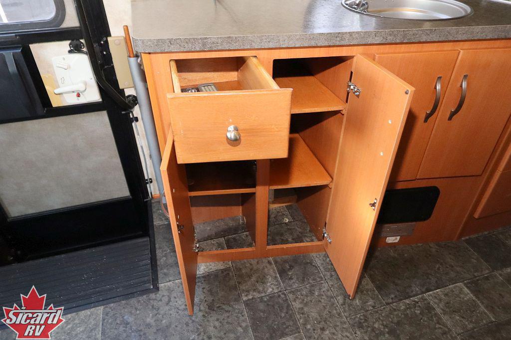 2011 ITASCA NAVION IQ 24G