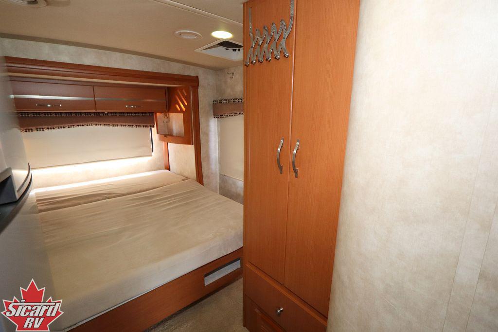 2011 ITASCA NAVION IQ 24G