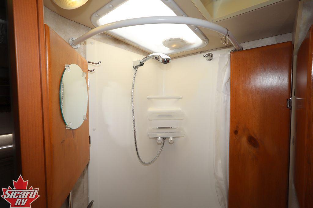 2011 ITASCA NAVION IQ 24G