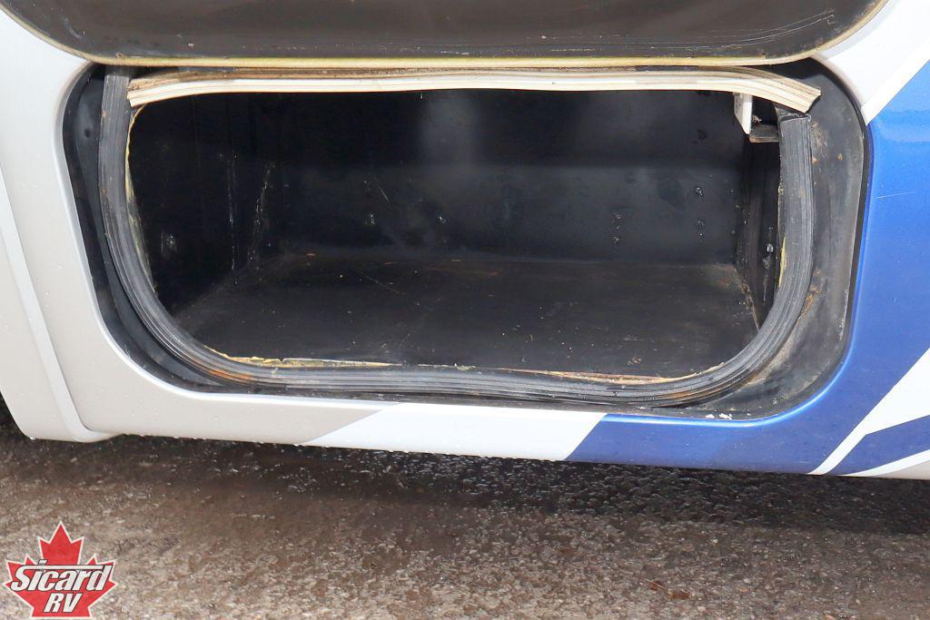 2011 ITASCA NAVION IQ 24G